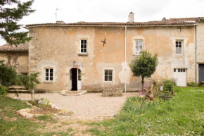 Maison de Maitre ancien logis du XVIIe